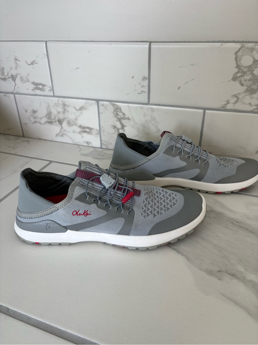 OluKai Women's Miki Trainer Pale Grey/Poi Running Shoes Size 7.5
